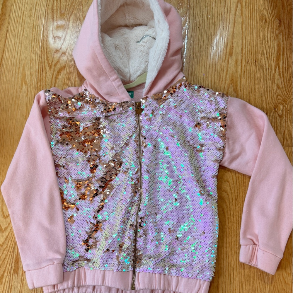 Pink sequins SWEATSUIT Sherpa hood size 8 perfect condition
